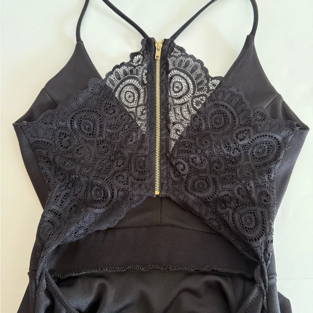 Windsor Black Spaghetti Strap Dress NWT - Picture 11 of 11